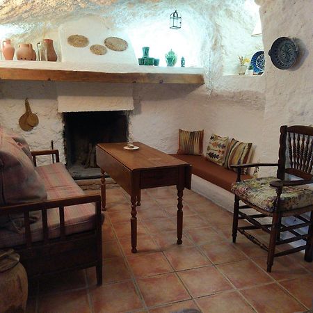 Cueva El Parral Pensionat Pegalajar Eksteriør billede