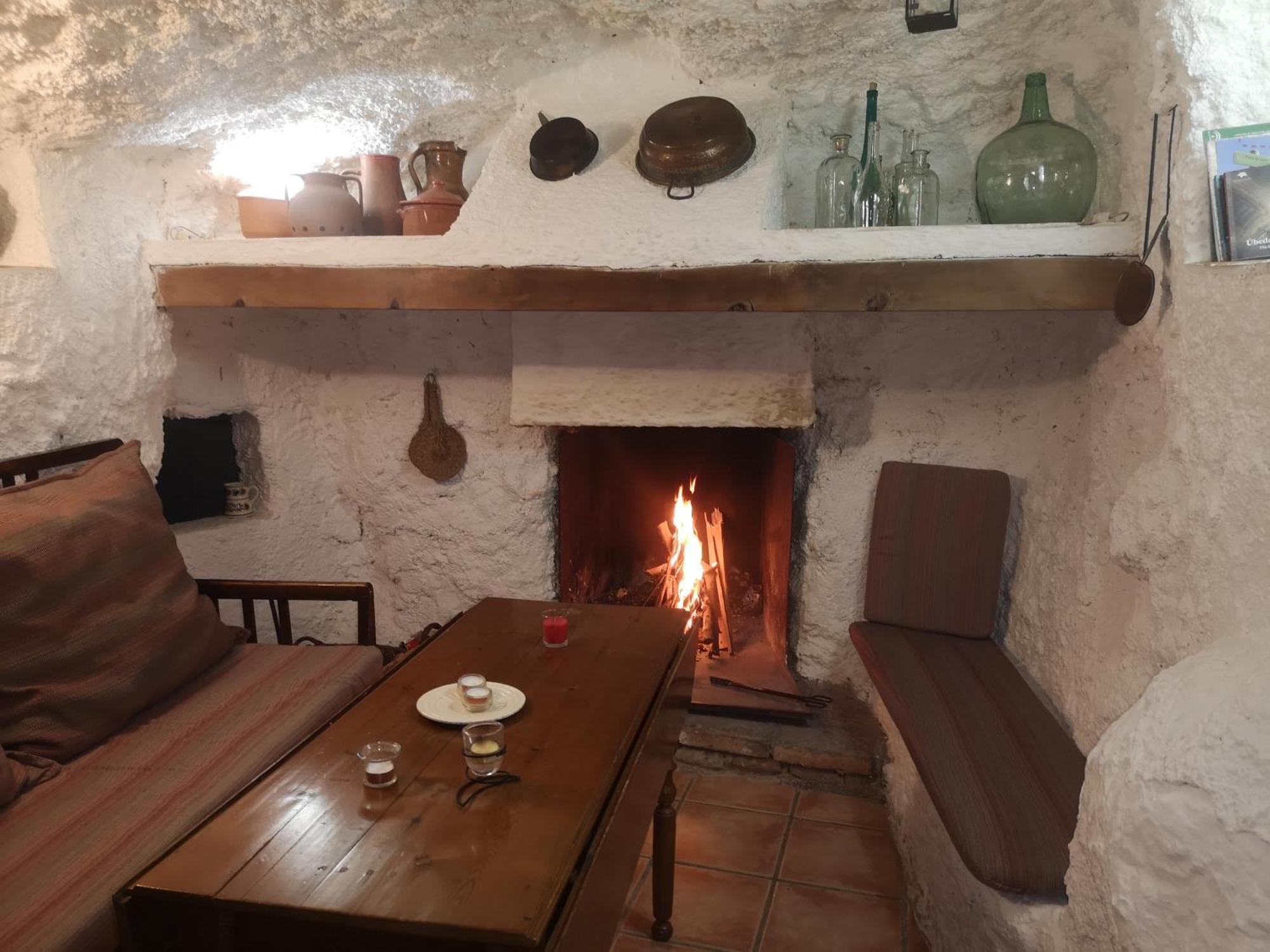 Cueva El Parral Pensionat Pegalajar Eksteriør billede