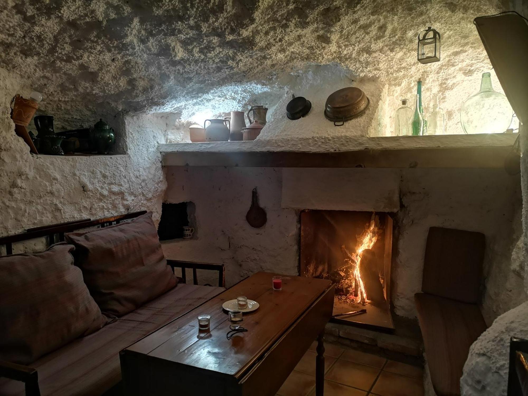 Cueva El Parral Pensionat Pegalajar Eksteriør billede