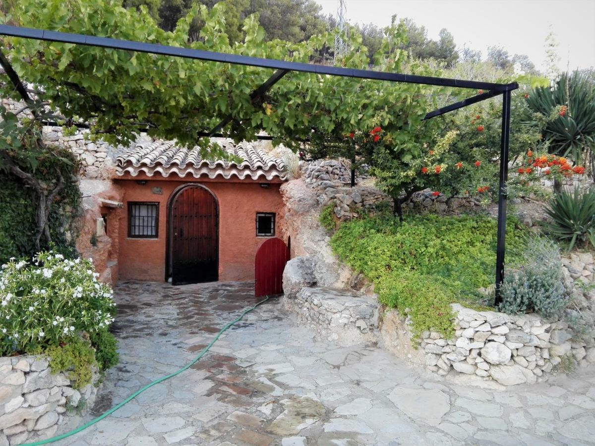 Cueva El Parral Pensionat Pegalajar Eksteriør billede